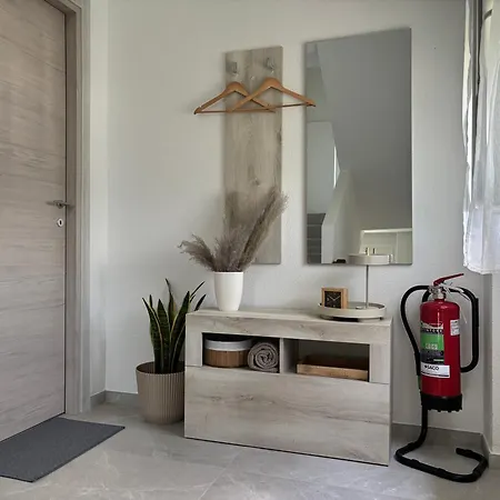 Patty House Apartman Colico