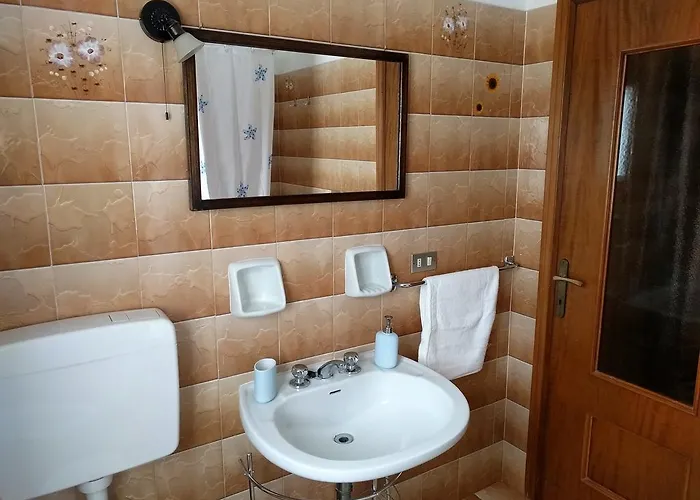 Patty's House Apartamento Colico